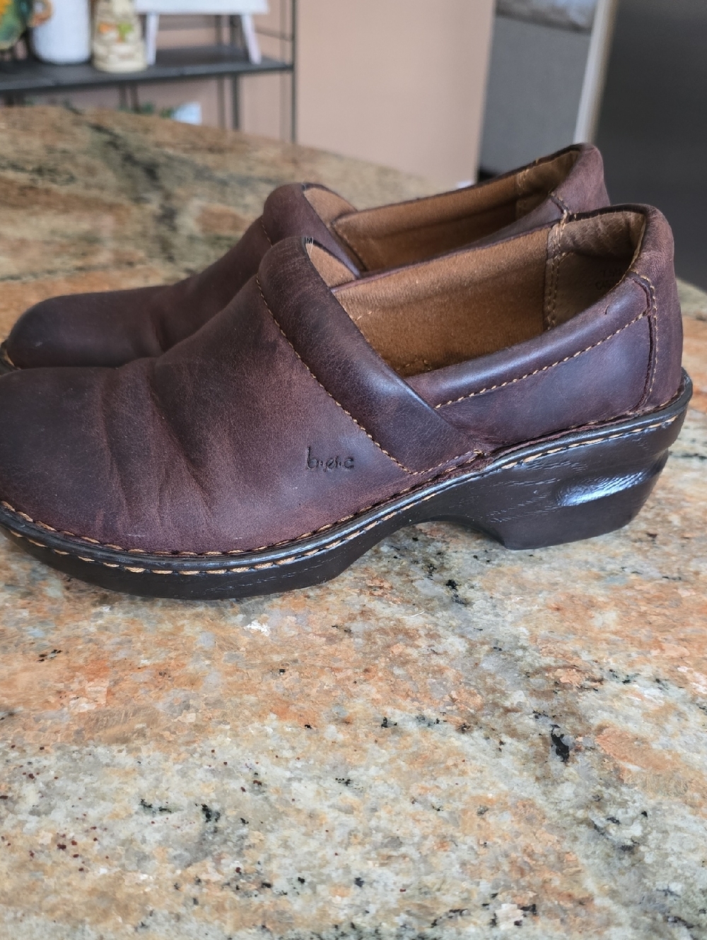 Born BOC Brown Leather Slip-On Clogs with Stitched Welt 7.5